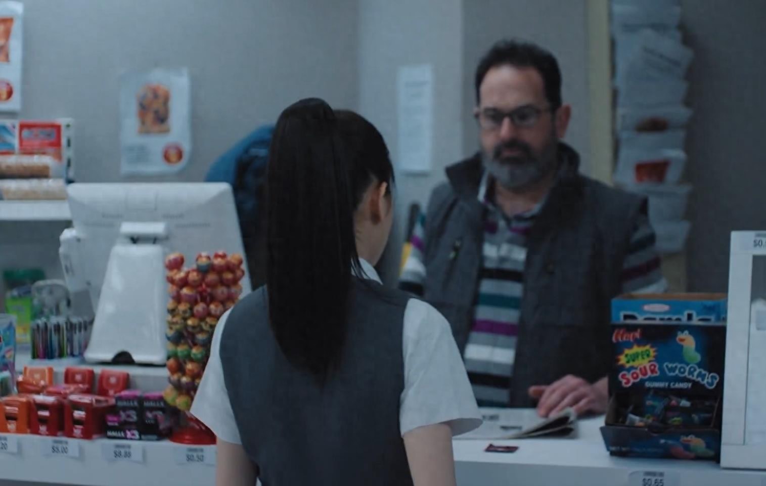 PSY旗下新女团,出道MV预告引争议,网友:“关田小娟什么事”