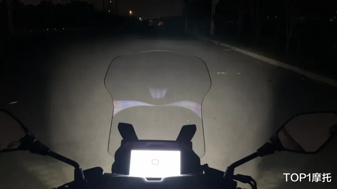 智能踏板标杆，赛科龙RT250真实测评，操控更轻更快