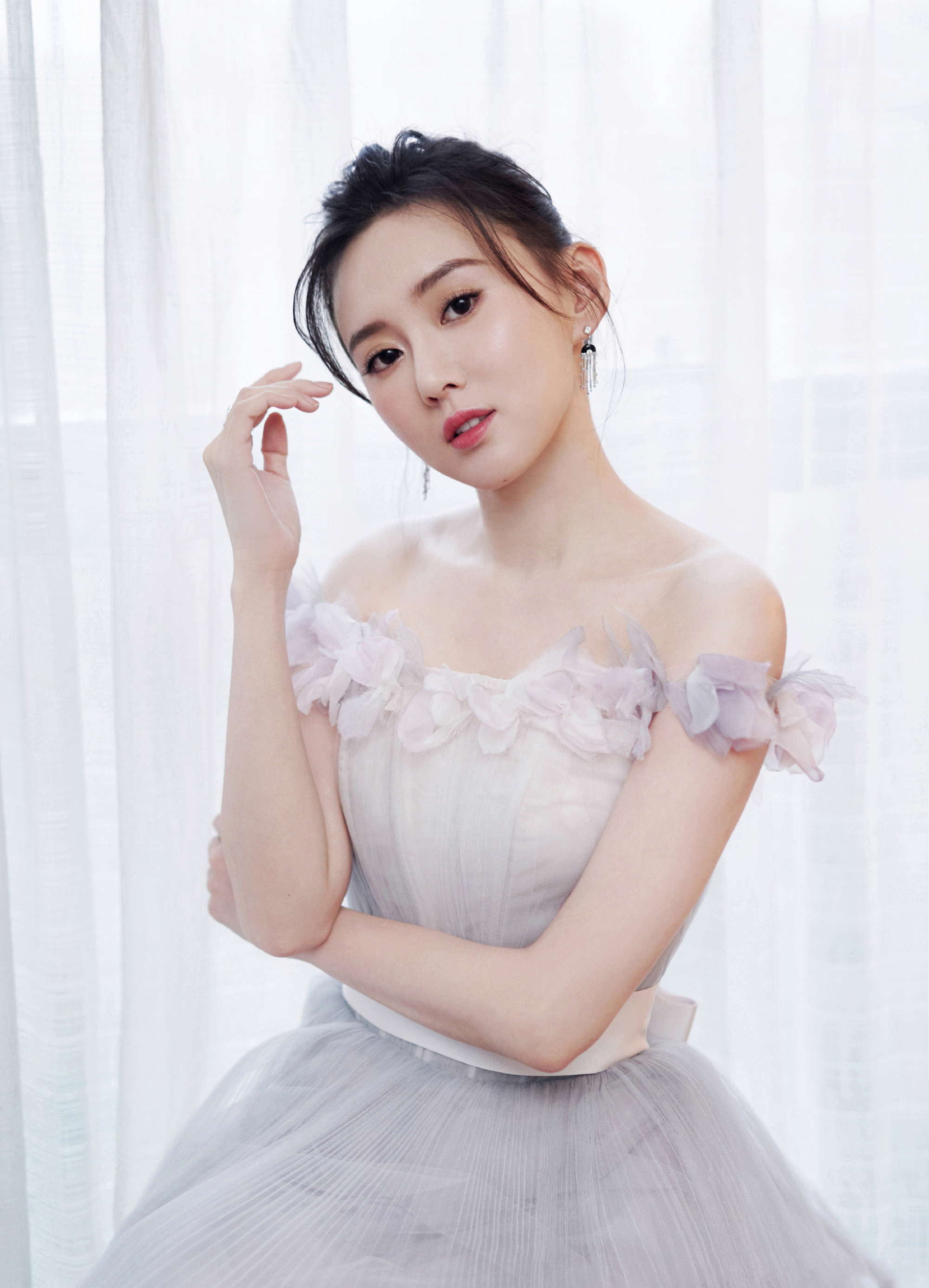 女明星，江铠同