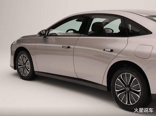 N7爆火后日产乘胜追击,全新N6官图曝光,上市有戏吗?