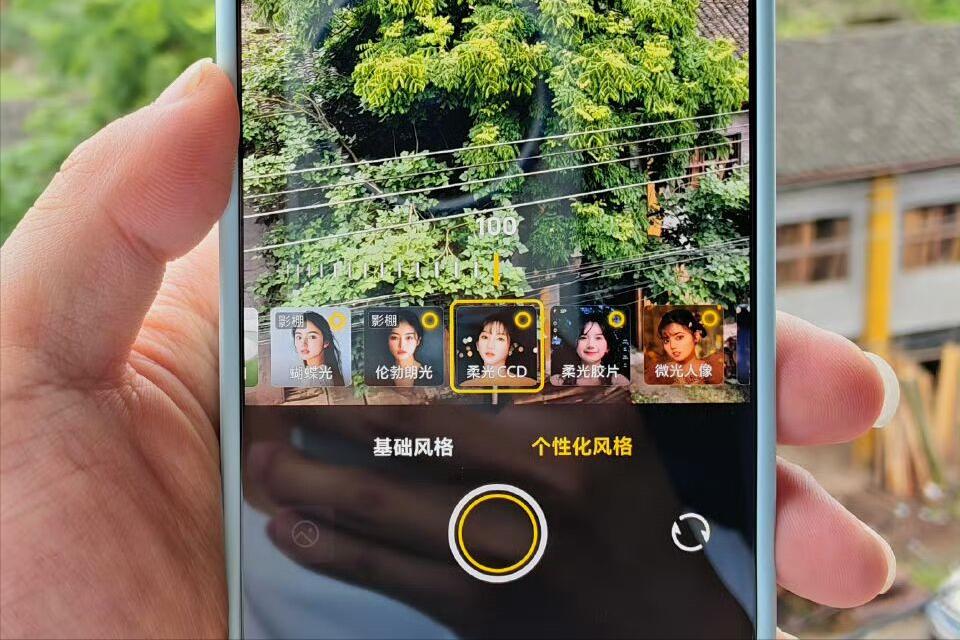 vivo开始清仓,发布三个月大降853元,极窄直屏+百倍变焦+6500mAh