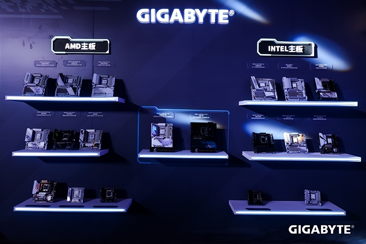 技嘉秀出六大肌肉！銳龍X3D打雞血、DIY進入3.0新時代