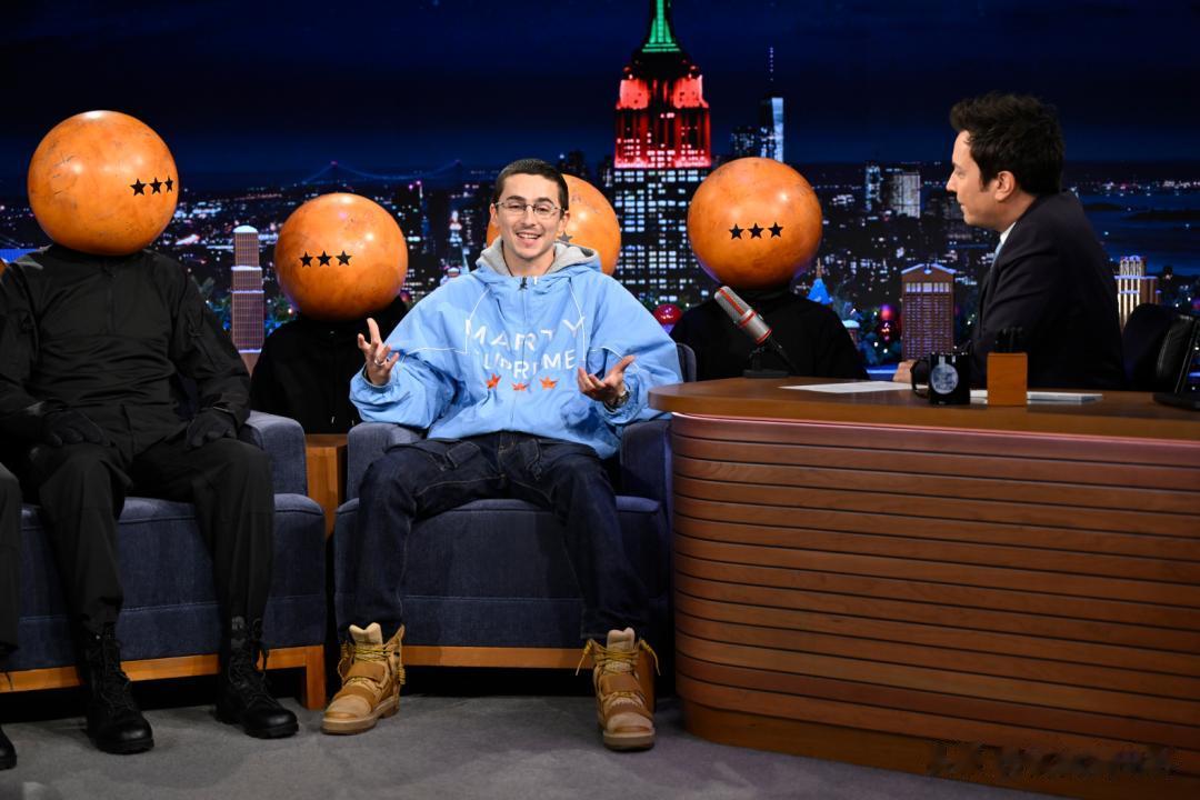 好莱坞最疯！甜茶新片宣发，把我也看傻了