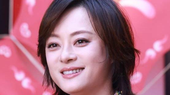 上海这一天：孙俪又嫩了，杨紫美出新高度，宋祖儿穿的是个啥啊？