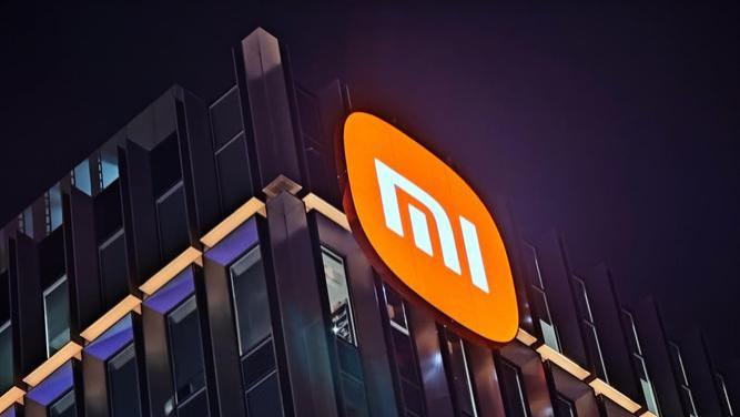 小米與“米黑”博主接觸遭抵制，米粉心寒，小米高管緊急致歉止損