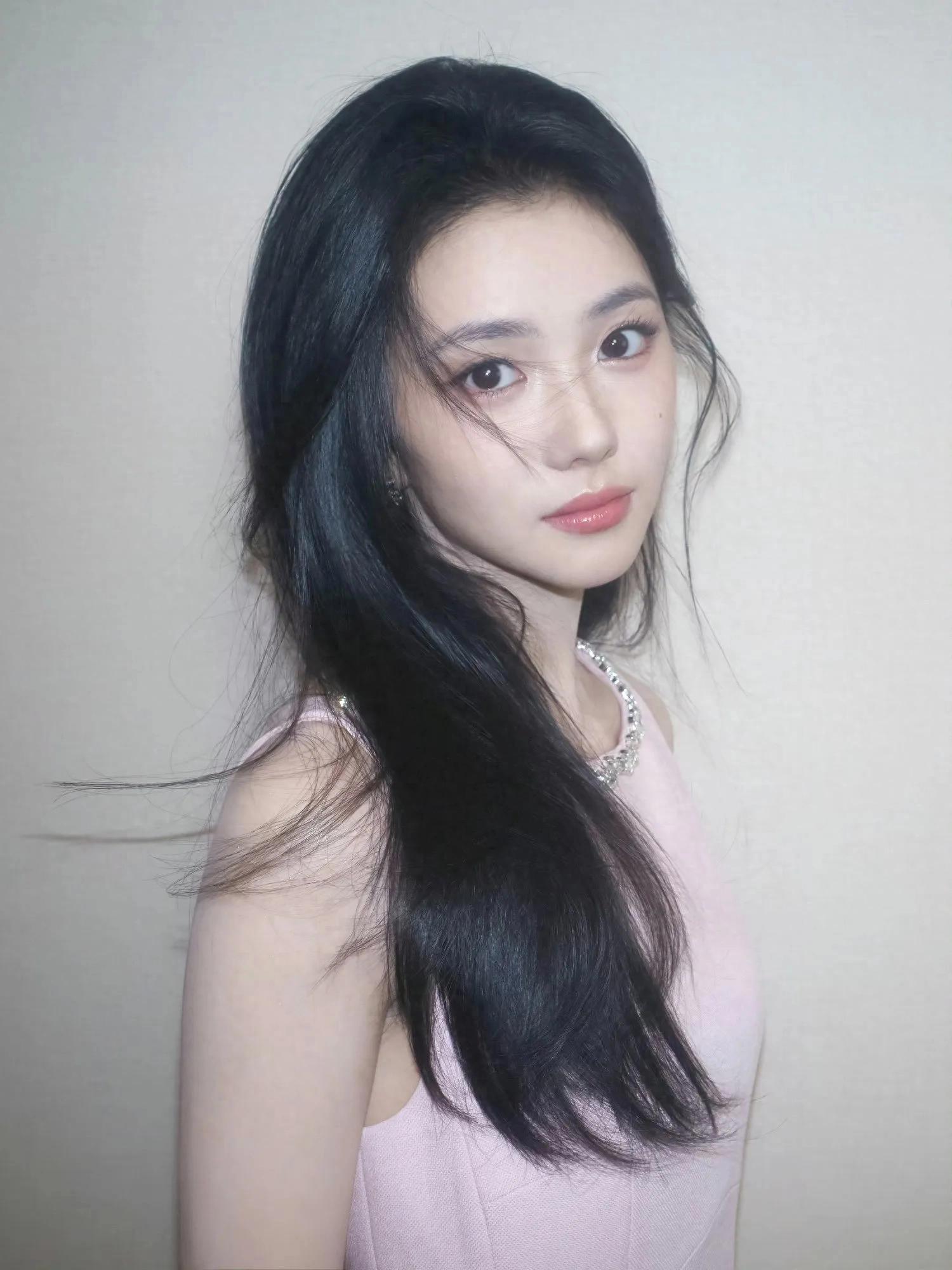 刘浩存写真美图