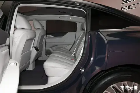 预算20万左右，迈腾、亚洲龙和别克至境L7，新时代B级车怎么选？