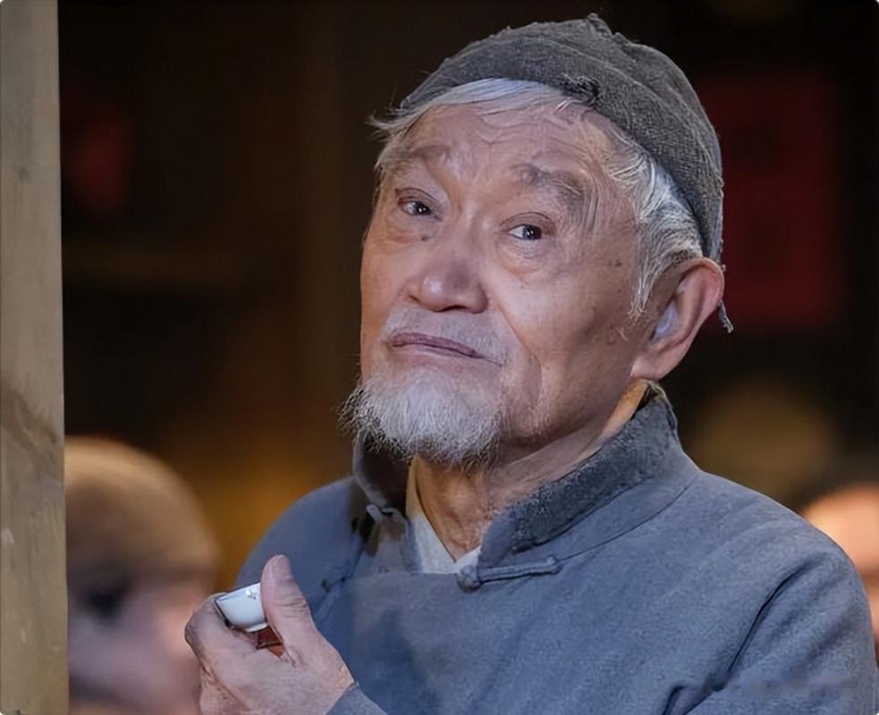 牛犇也没想到,曾在日本结婚生女的儿子,如今也成了一名老戏骨