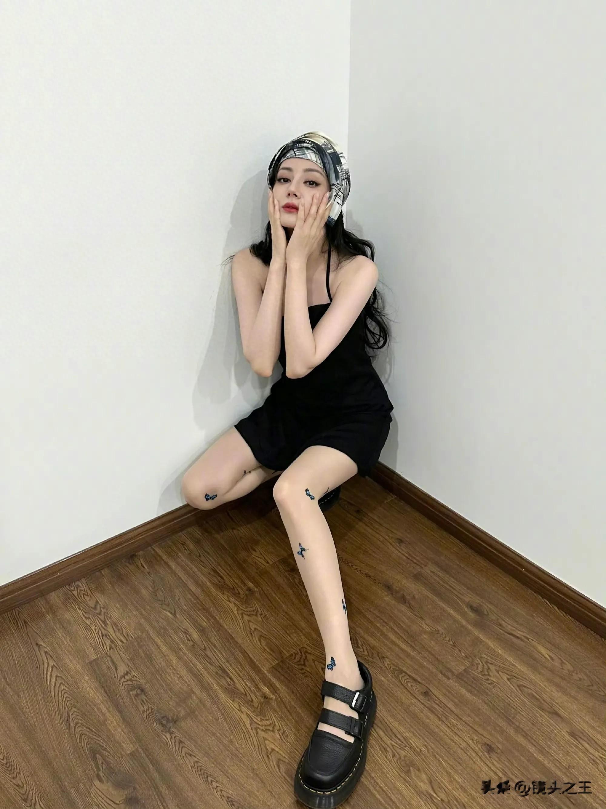 迪丽热巴 ：随便一穿，就是时尚风向标