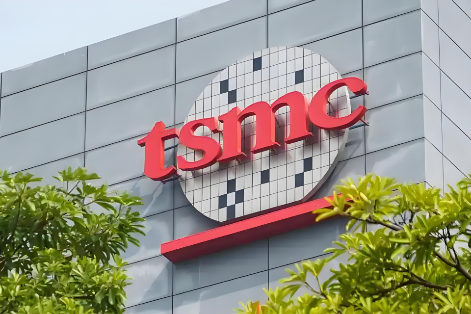 比美国更狠!日本“国家队”出手,台积电2nm核心技术被偷了