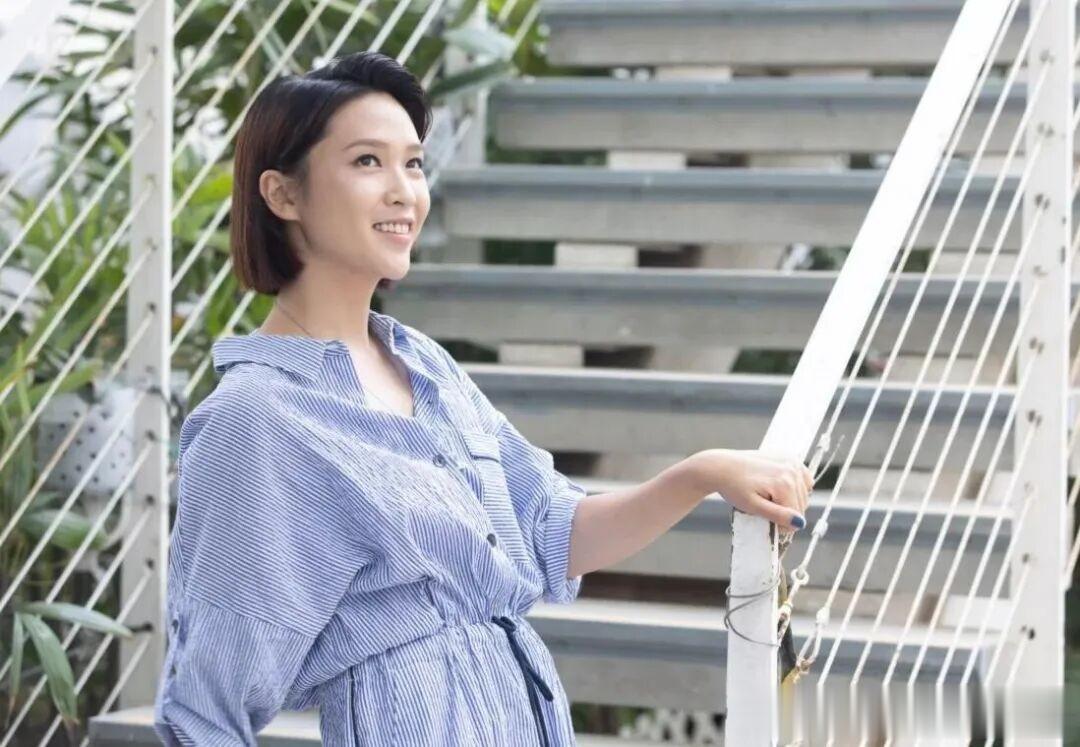 TVB力捧花旦情路坎坷,渣男前度疯狂出轨,身边闺蜜老师无一幸免