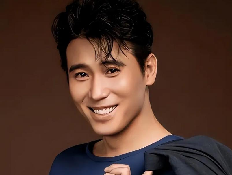 当年他“配”不上39岁的殷桃,现红得一塌糊涂,新剧基本都有他