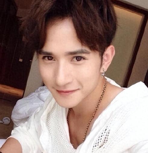 表面是正人君子,实则是流氓头子,家暴恶魔,这些男星太令人恶心