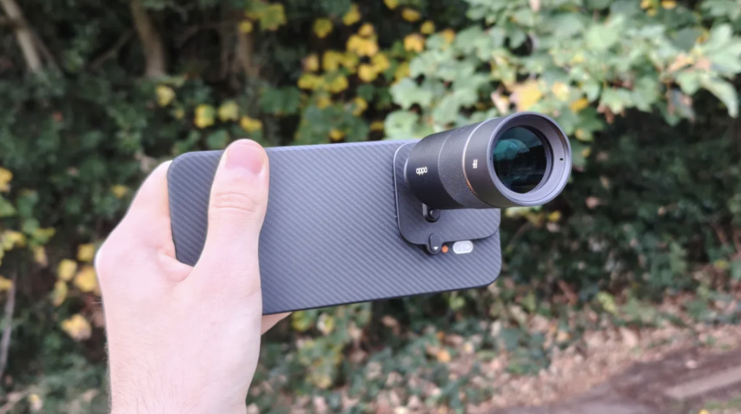 OPPO Find X9 Pro 的可拆卸變焦鏡頭讓我驚了，但現在還不能劇透