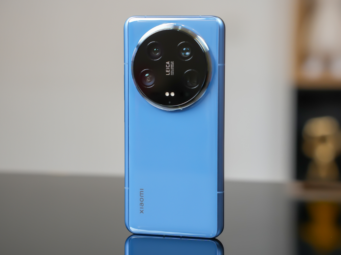 小米“拍照機皇”下跌2500元，1TB+2K屏，1英寸主攝+衛星通信