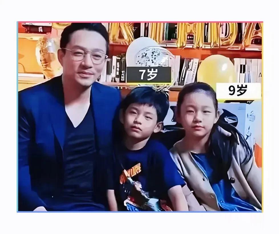 汪小菲凌晨1点更新动态,晒四张照片,最后一张跟大S有关,引热议