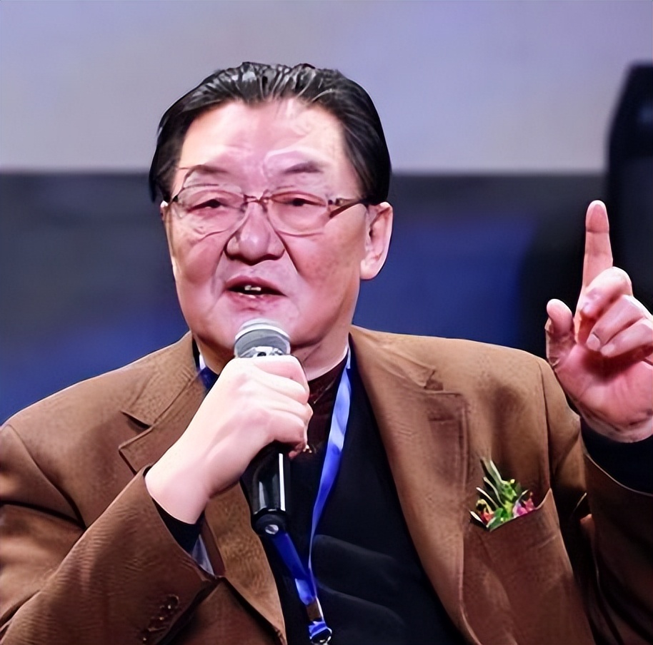 又一位重量级人物悄然离去