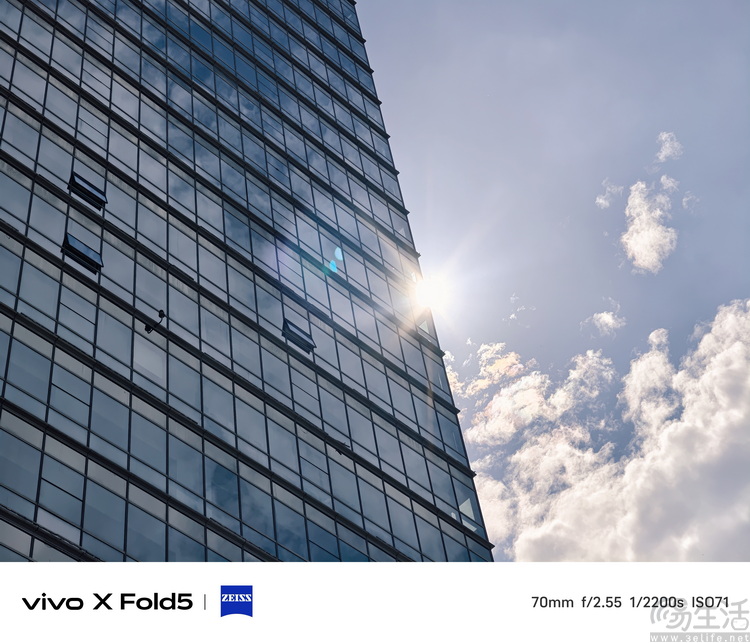 vivo X Fold 5評測：更薄、更親民，但也更強了