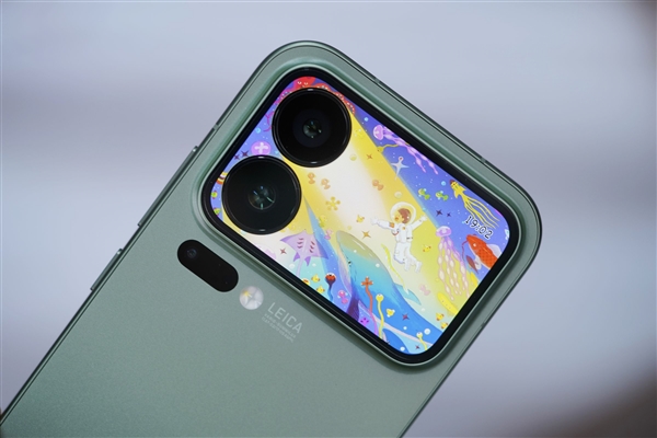 妙享背屏秒變游戲掌機！小米17 Pro圖賞