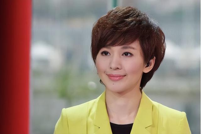 消失5年,央视“国脸”欧阳夏丹成功转行!背后原因让千万人落泪