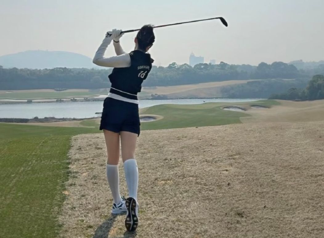 曝36岁张继科已结婚生子：与40岁女星交往5年 曾被拍到同赴妇产科