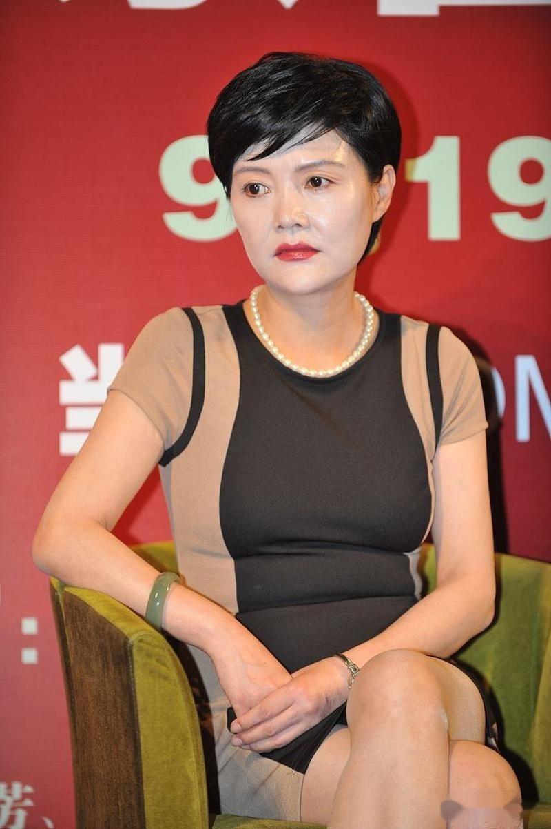 她11岁被导演看中,与名导同居多年被抛弃,如今复出却没人关注