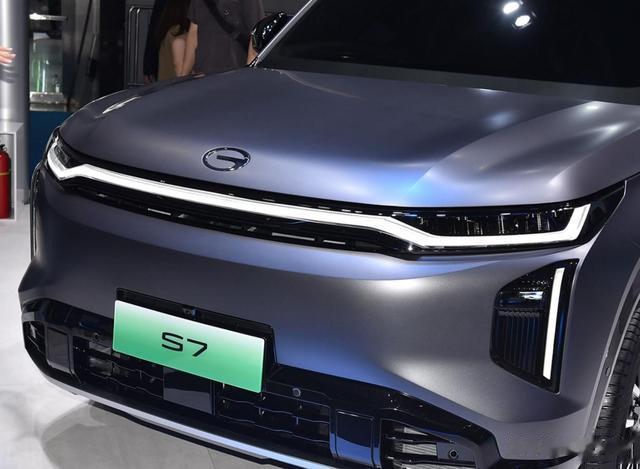 传祺造了辆“揽胜”！连隔音都多层，激光雷达+22喇叭，提速5.8s