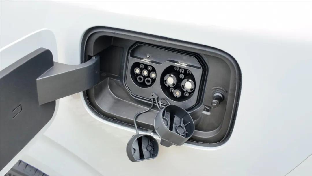 10万出头的插混MPV，靠谱吗？