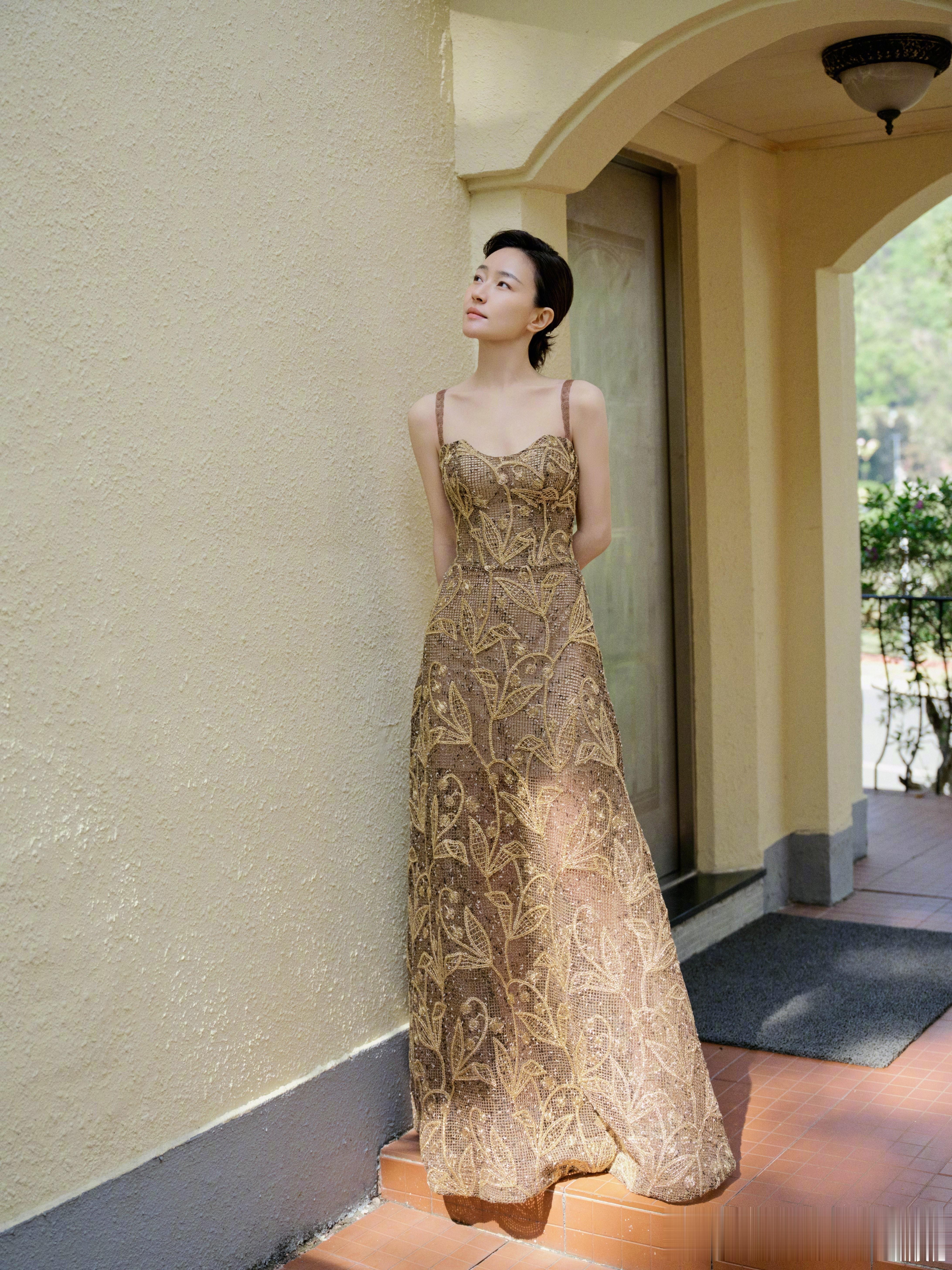 焦俊艳分享图片