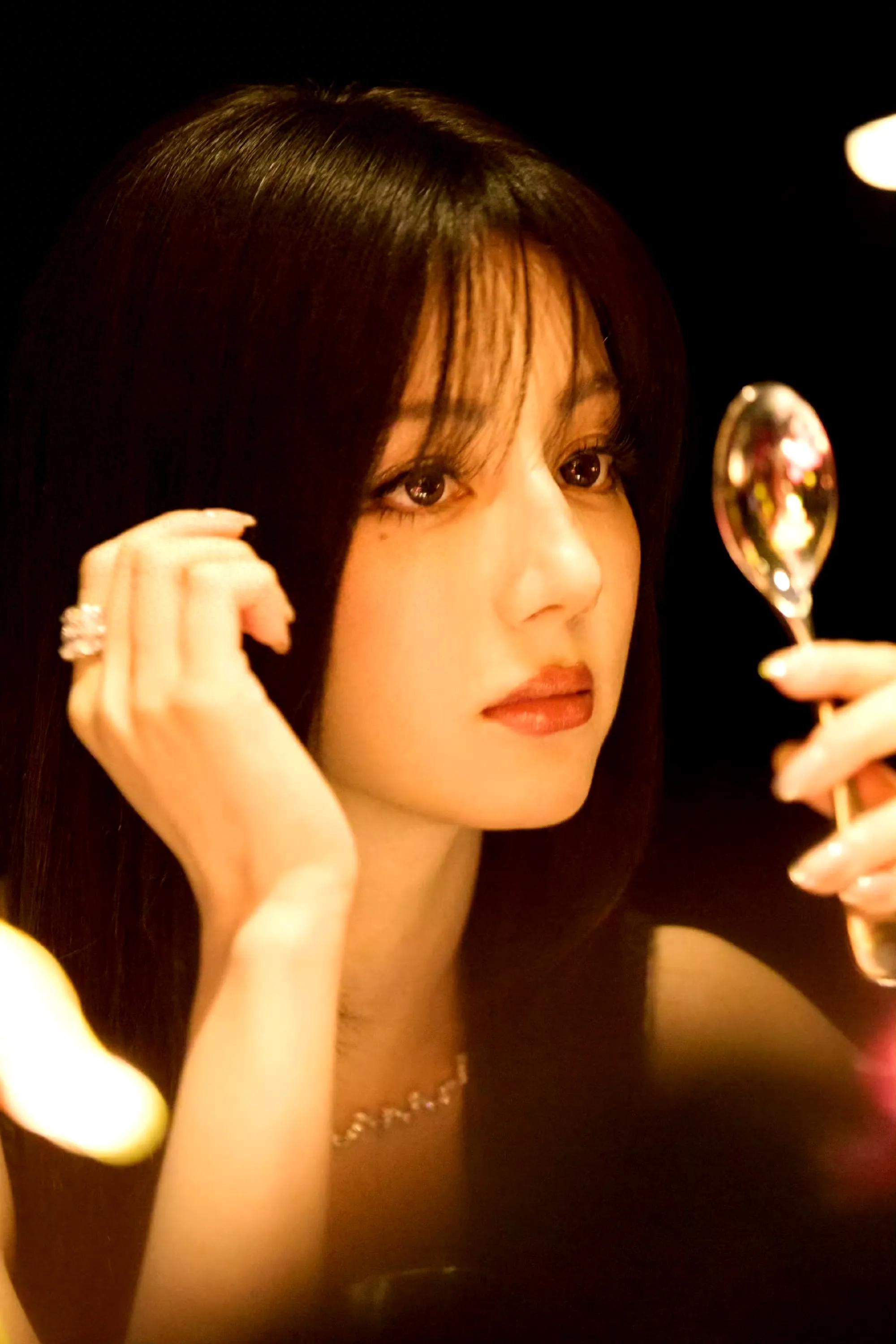 迪丽热巴空气刘海,你喜欢吗