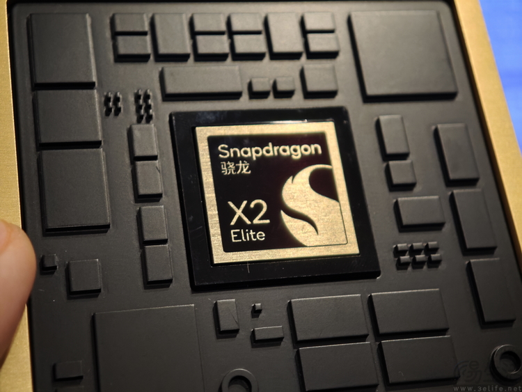 从自研架构统一到生态软件完善,骁龙高调秀“肌肉”