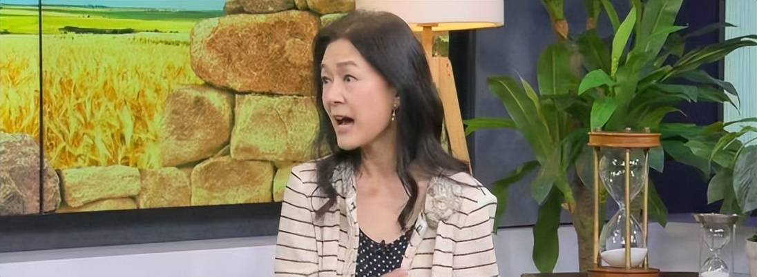 TVB女星自曝被儿子嫌穷,曾是黄子华的初恋,后嫁给万人迷主持人