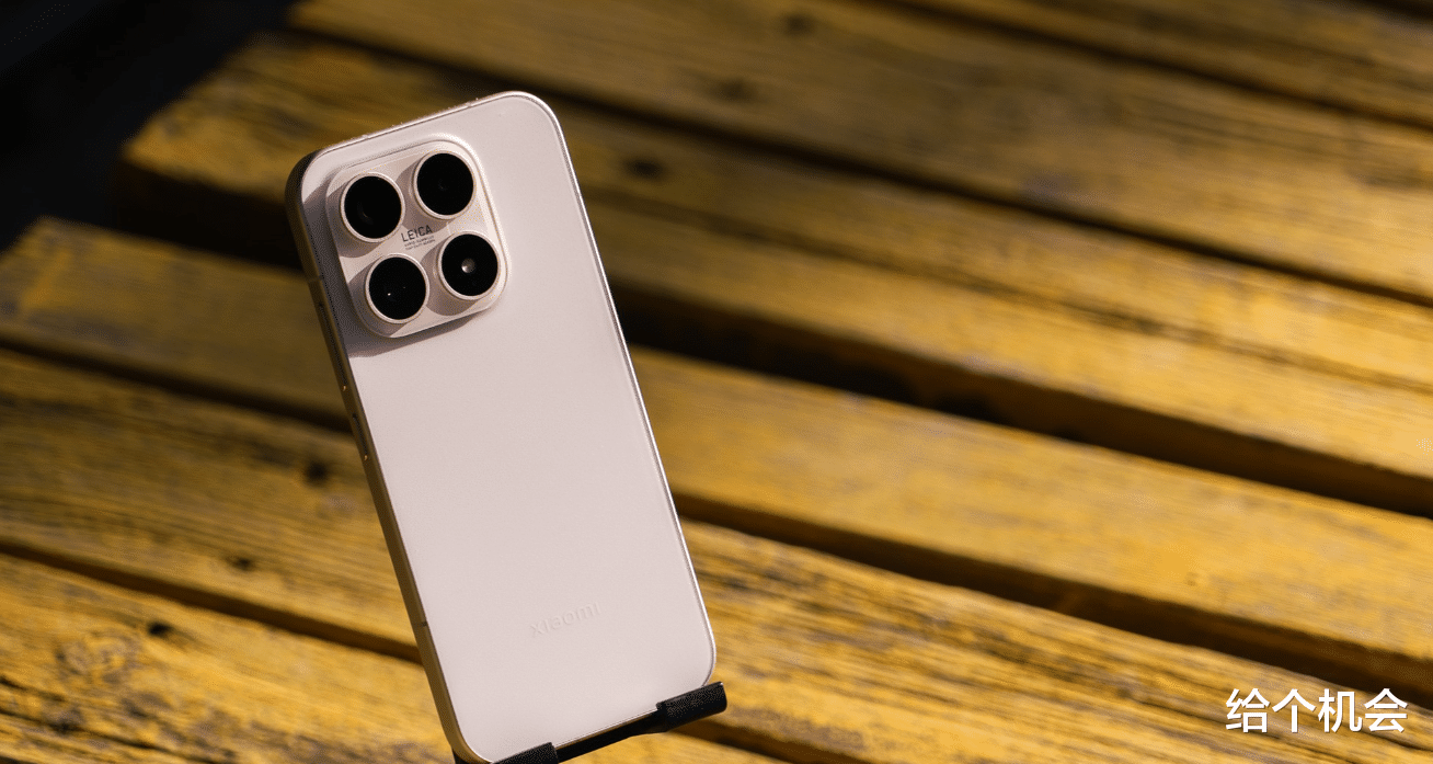 2025續航“超猛”的小屏手機，雙11重點考慮，512G成年輕人最愛