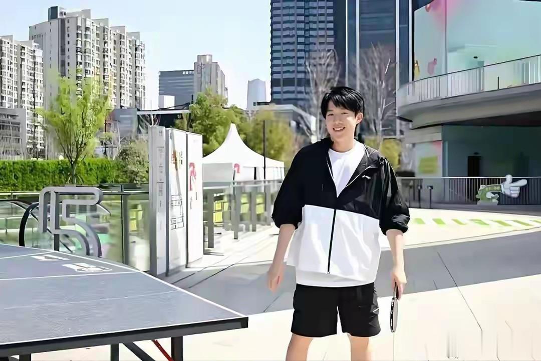 痛心,口罩遮不住的真相:何晴之子的长文,戳破多少偏见