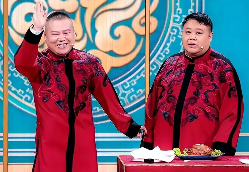 欠税被通报一个多月，岳云鹏再传噩耗，事关春晚，去年因此进医院