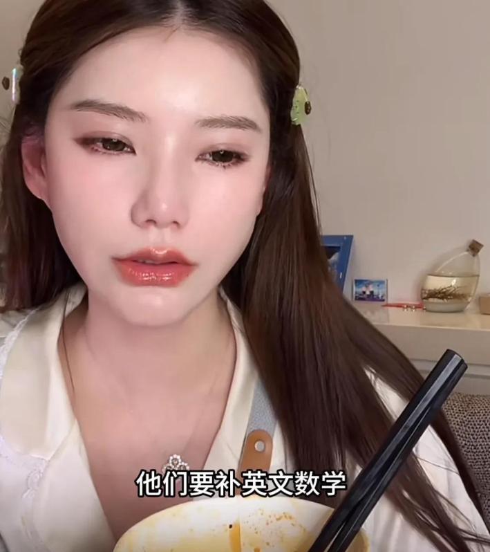 马筱梅的一句没人管，戳穿了张兰的小心思，难怪汪小菲深夜崩溃