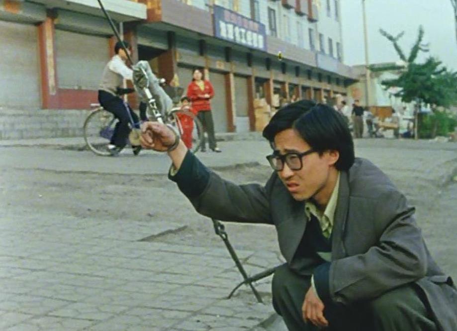 人民日报发文，贾樟柯再破天花板，让张艺谋和整个导演圈沉默了