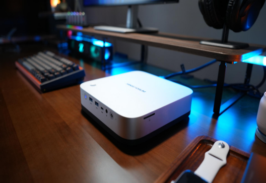 铭凡X1 Pro使用体验：小身材如何撑起办公游戏全场景