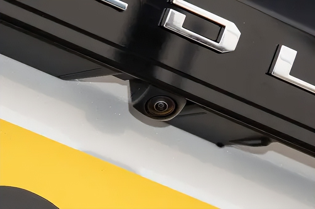 面对2026新规,这台大空间低能耗SUV直接“提前满足”!