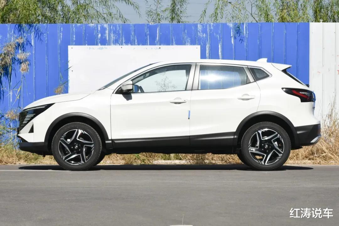 10万元就买它，外观漂亮，稳定可靠，专业SUV底盘打造，开着省心