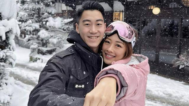 香港知名女星晒照宣布结婚