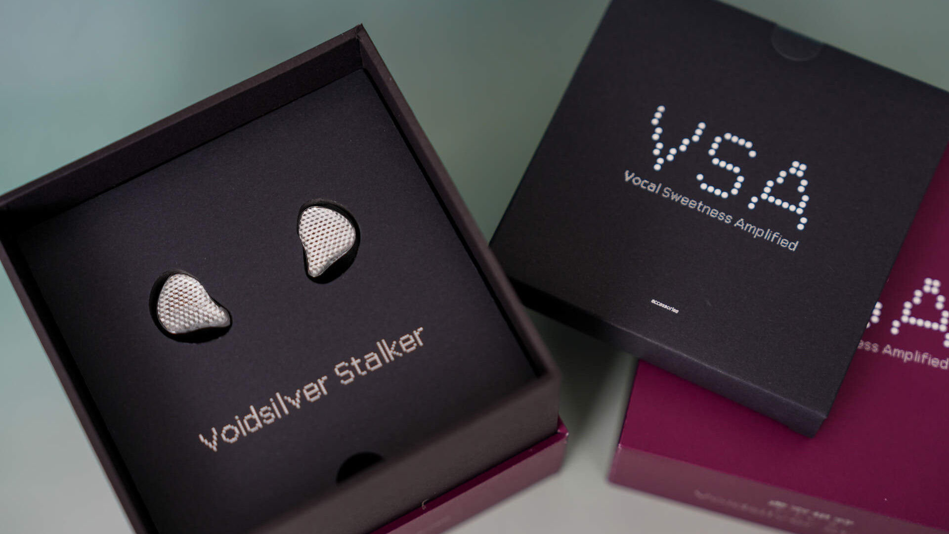 女毒新高度：丽弦虚空银狩VSA V1的声学革命