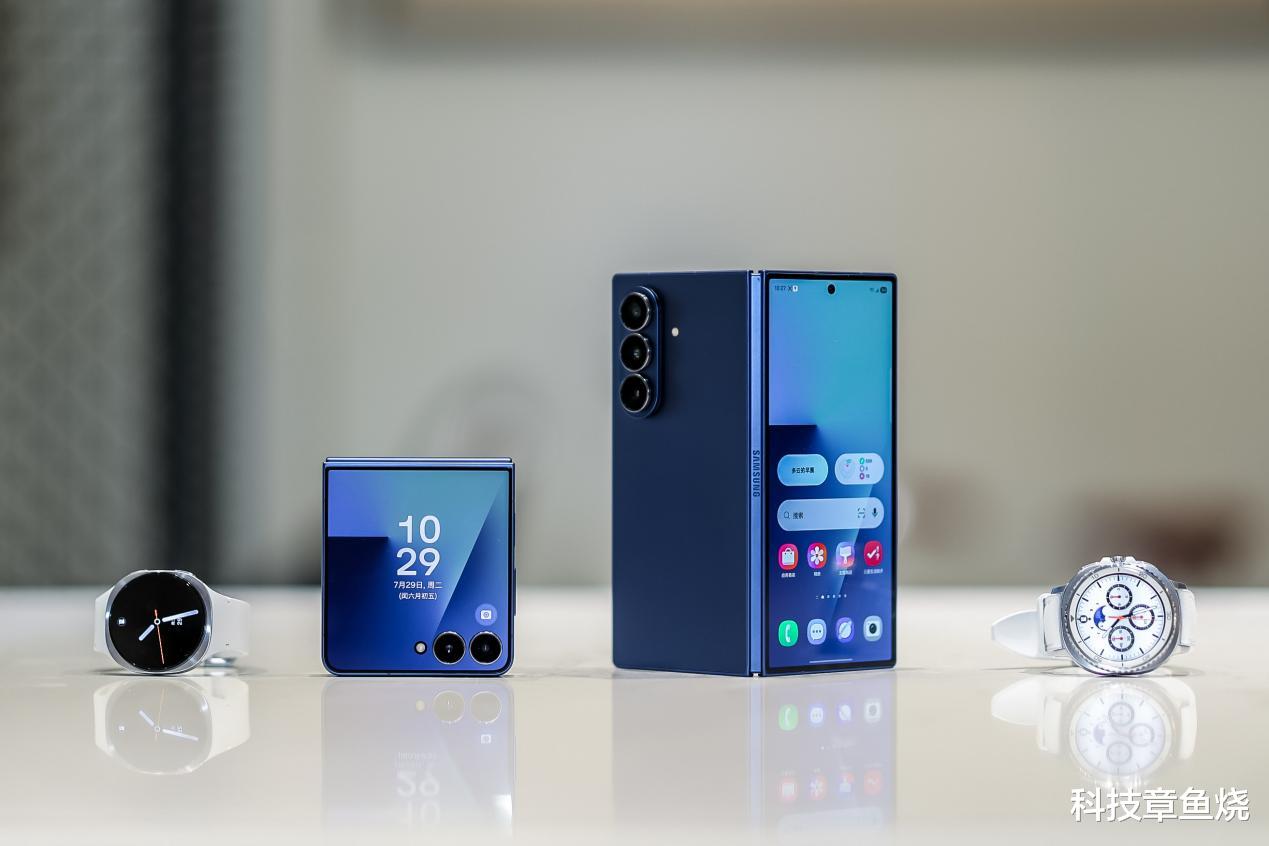 智变未来 三星Galaxy Z系列深度赋能场景,展示移动AI新高度