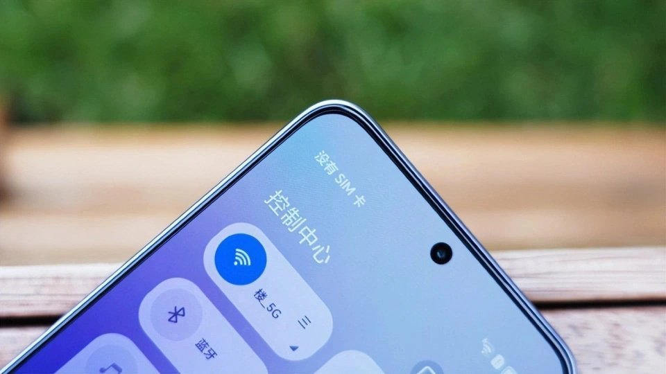 荣耀顶不住了,16GB+512GB突降至1954元,顶配版本售价大跳水