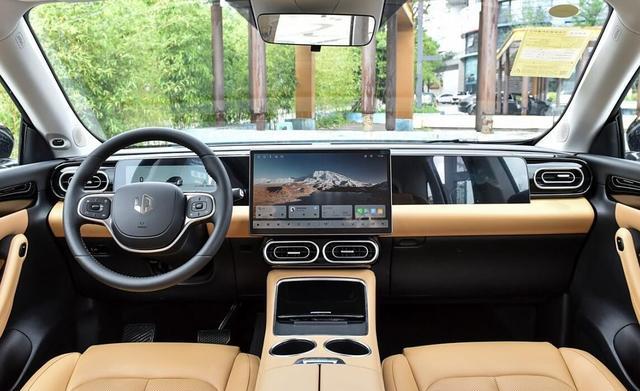 增程SUV就选这三款,空间大性能强,价格不算高但却很实用