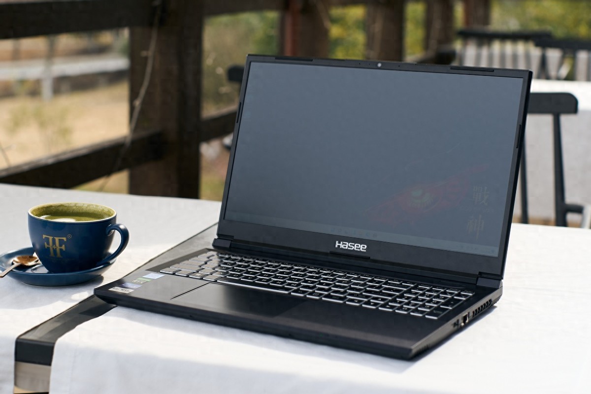 预算4000元以内买什么样的游戏本?神舟战神Z8不会让你失望