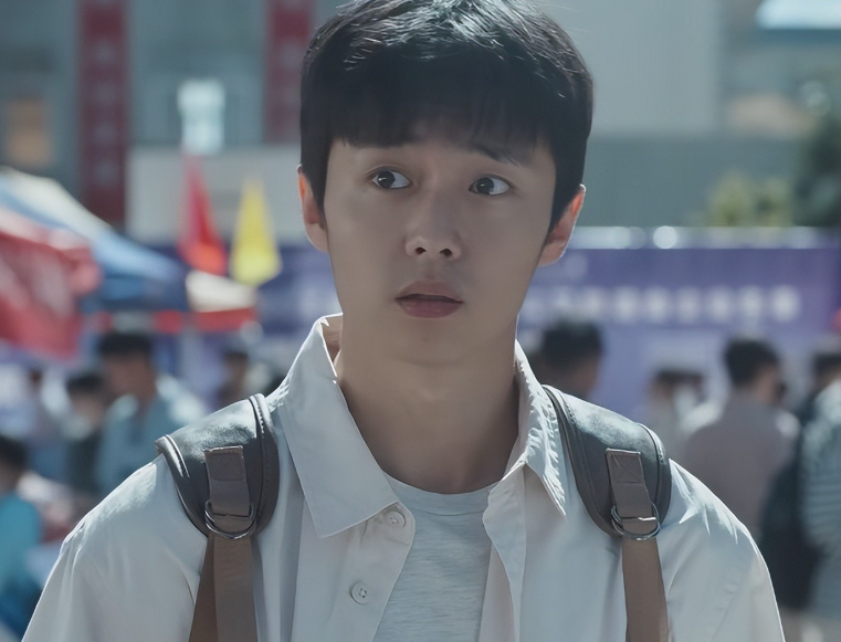 央视新剧《主角》来袭,张艺谋执导,连张嘉益王晓晨都请来了!