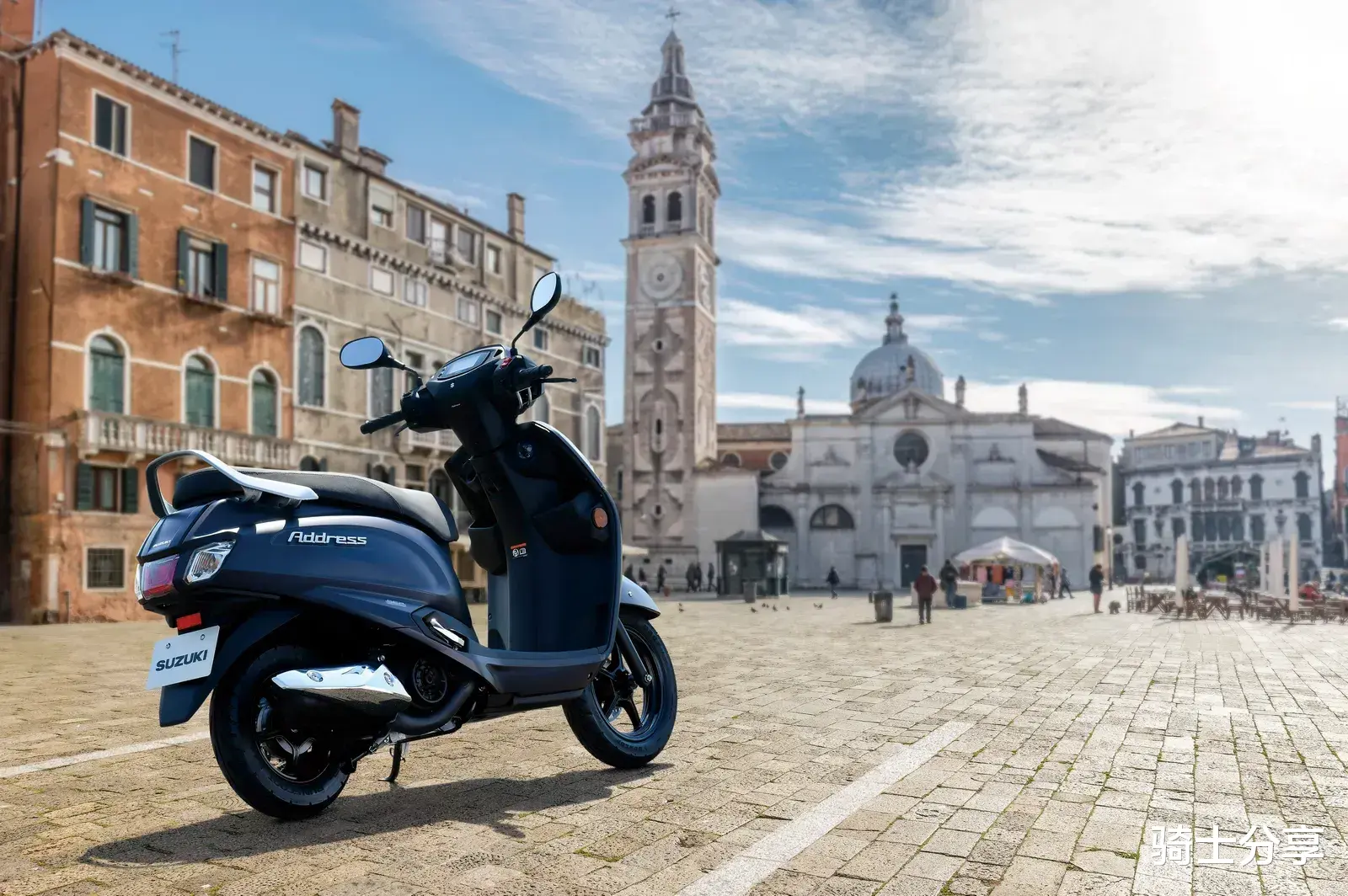 铃木海外发布2026款UZ125,顺带着聊聊踏板车的基本构造!