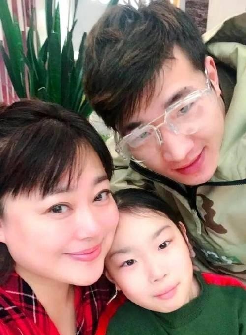 演员李菁菁现状：身材暴瘦很漂亮，态度乐观坚持抗癌