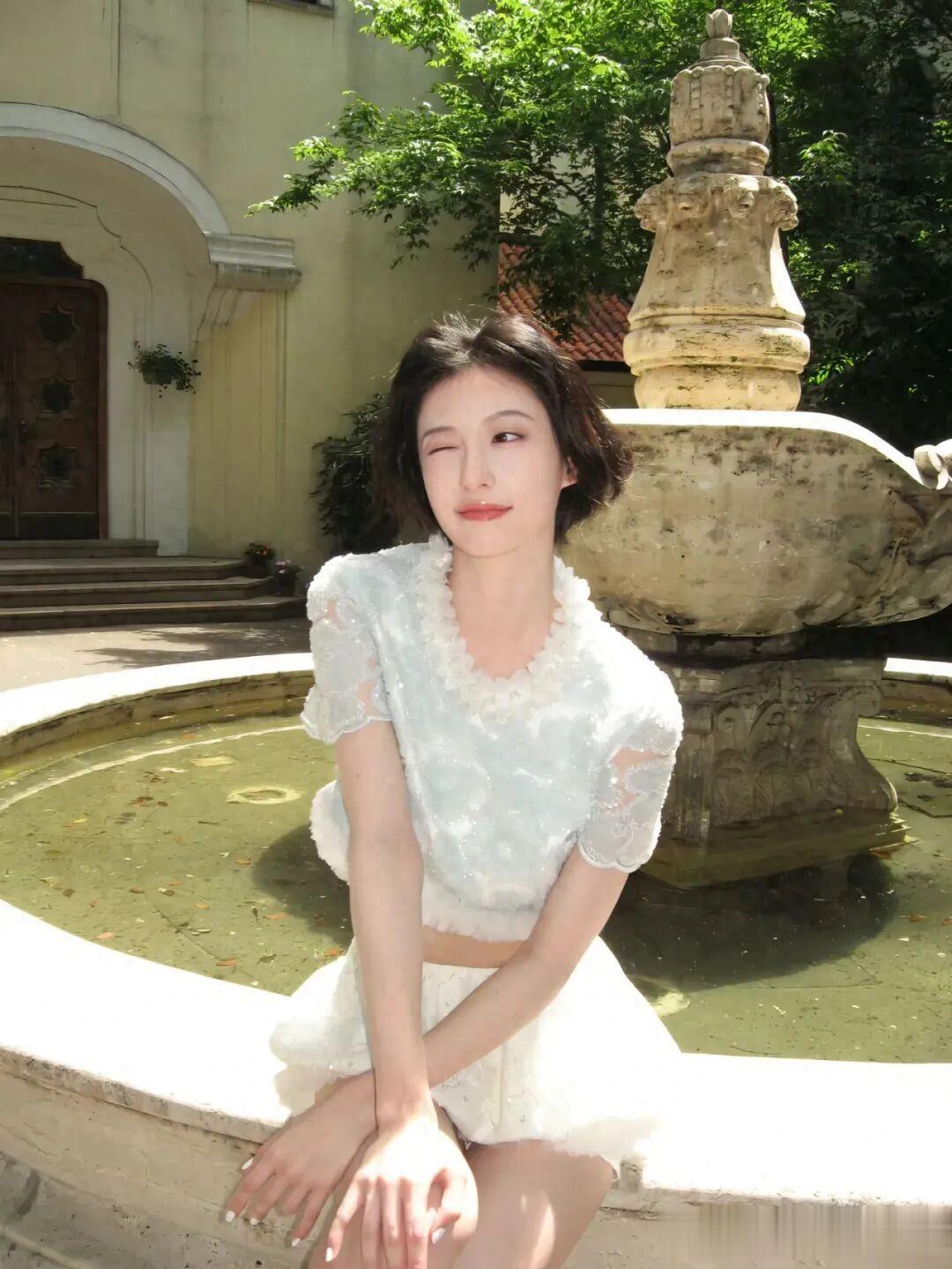 胡连馨的清爽迷人